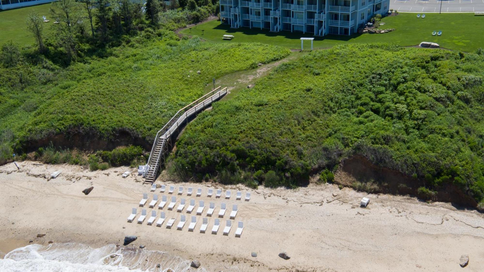 The Cliffside Resort Condominiums Greenport Exterior photo